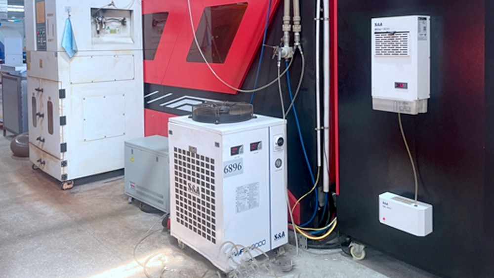 enclosure cooling
